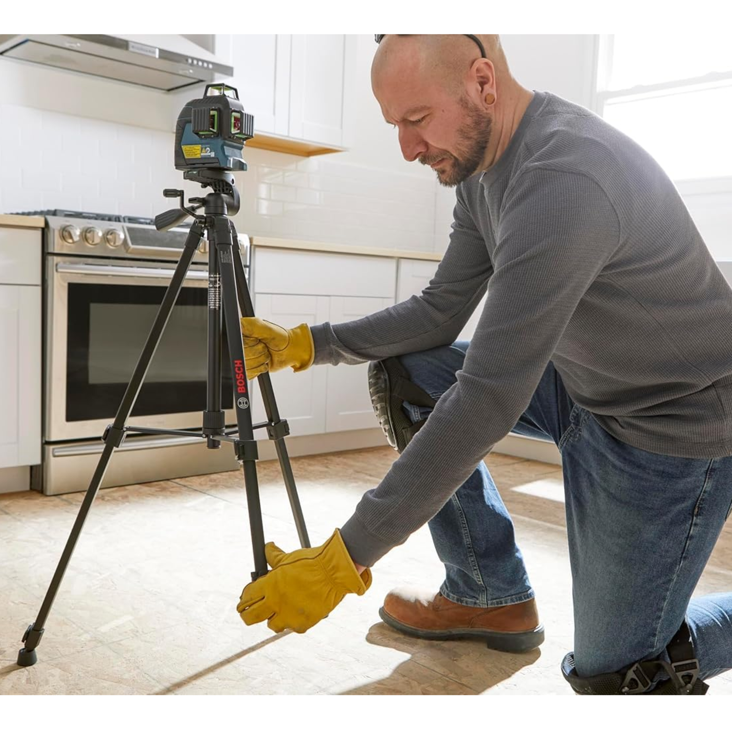 BT-150-Compact-Tripod-Bosch-Adjustable-Height-Leveling-Tool-Mount