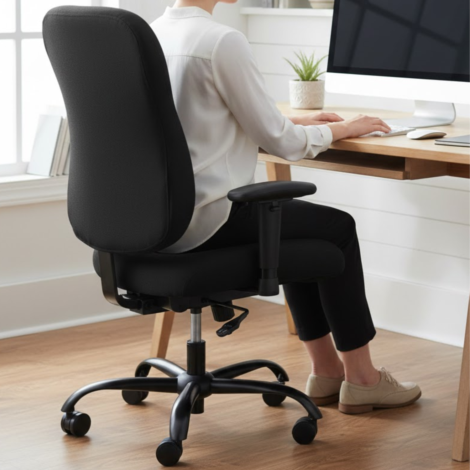 Black-heavy-duty-high-back-mesh-chair-Safco-Optimus-3590BL-400-pound-capacity