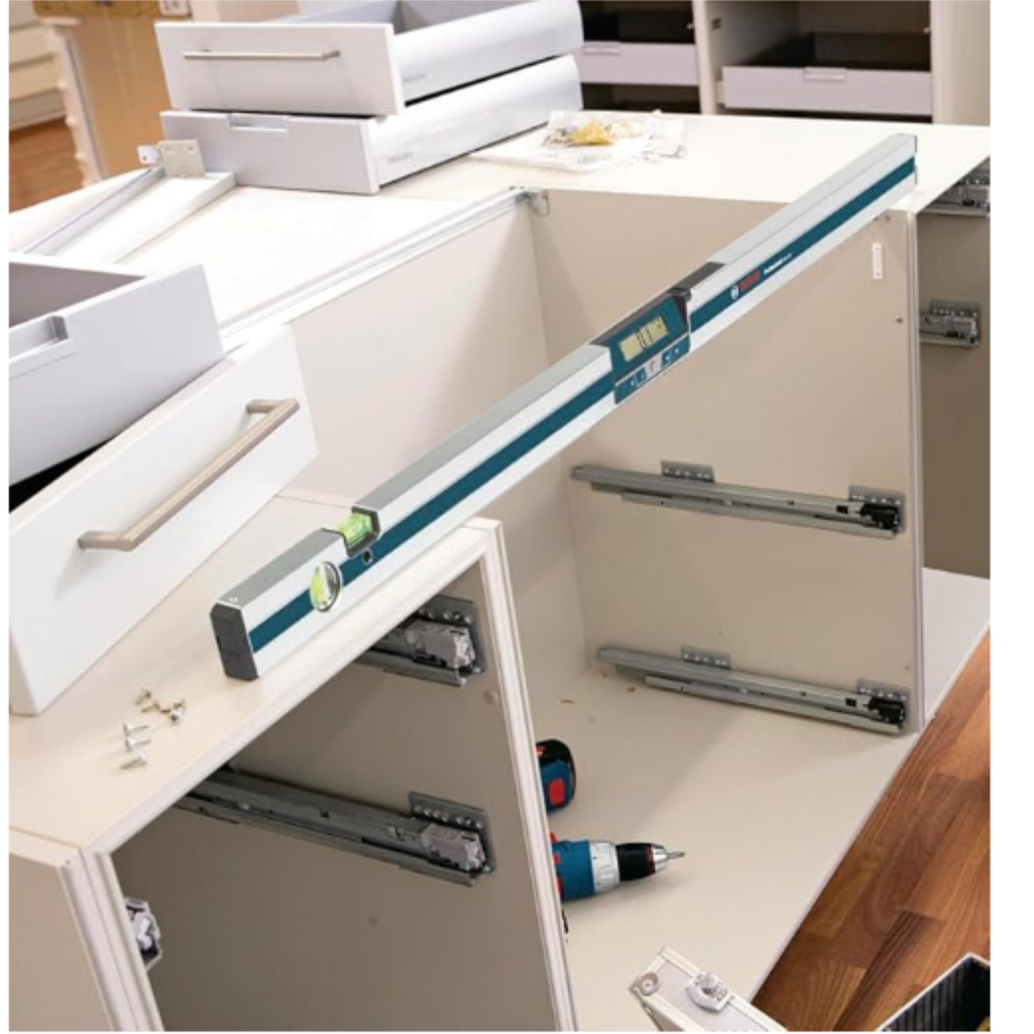 Bosch-Digital-Level-GIM-120-4-Foot-Electronic-Measuring-Tool