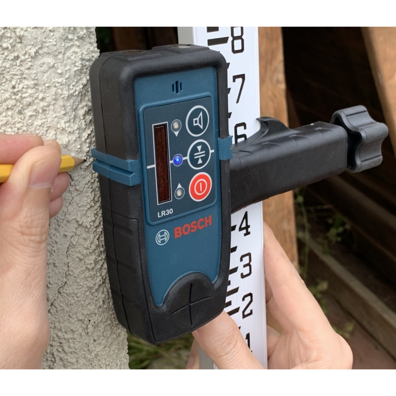 Bosch-LR30-receiver-for-rotary-laser-levels