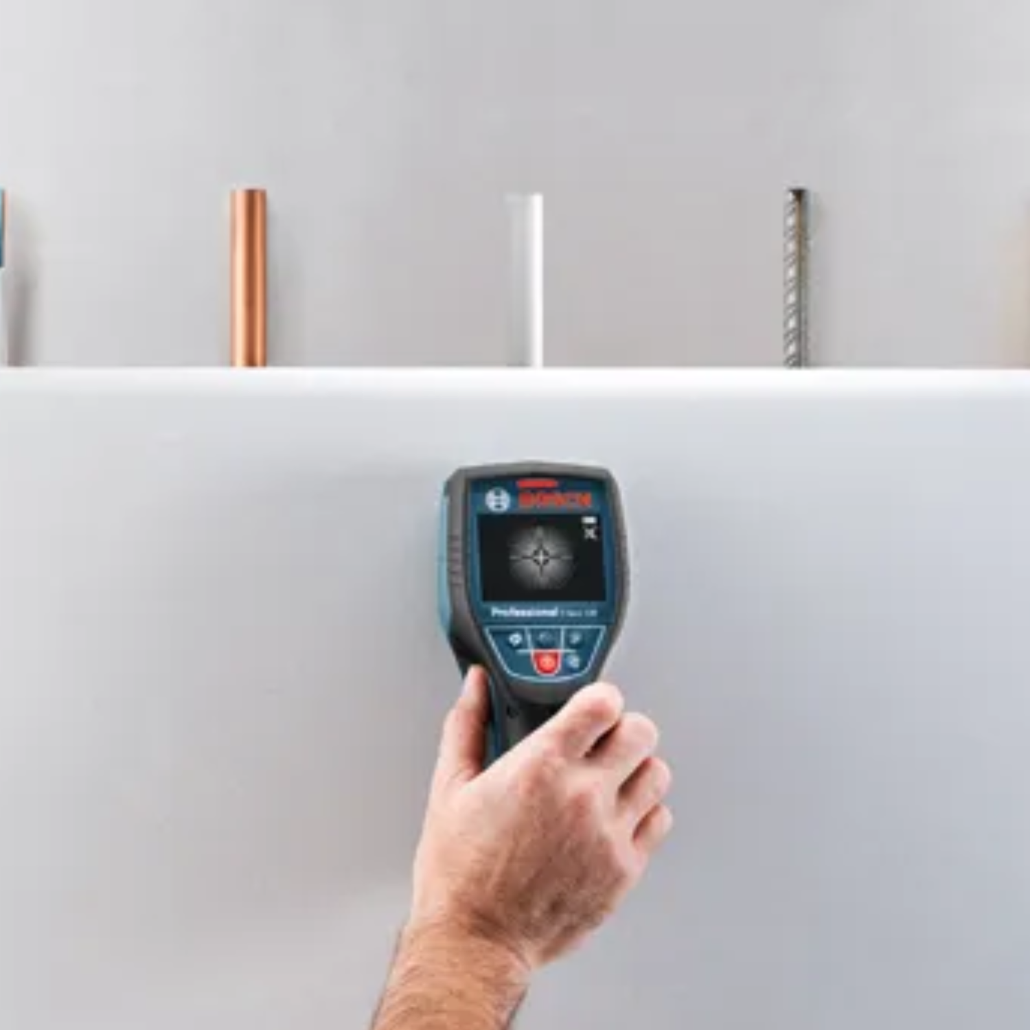 Close-up-Bosch-D-Tect-120-display-showing-Spot-Detection-object-center