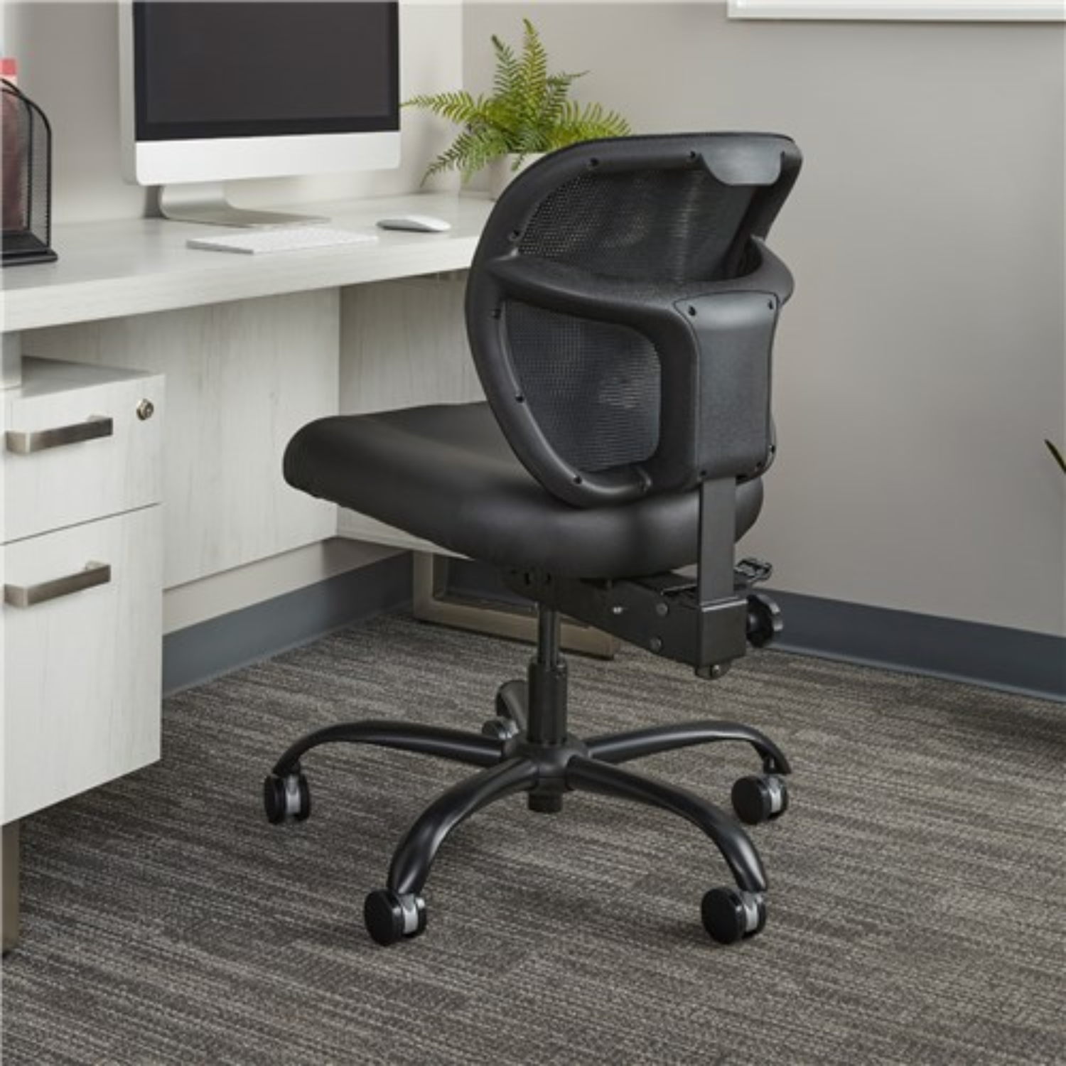 Ergonomic-Safco-Vue-Big-and-Tall-Office-Chair-Mesh-Back