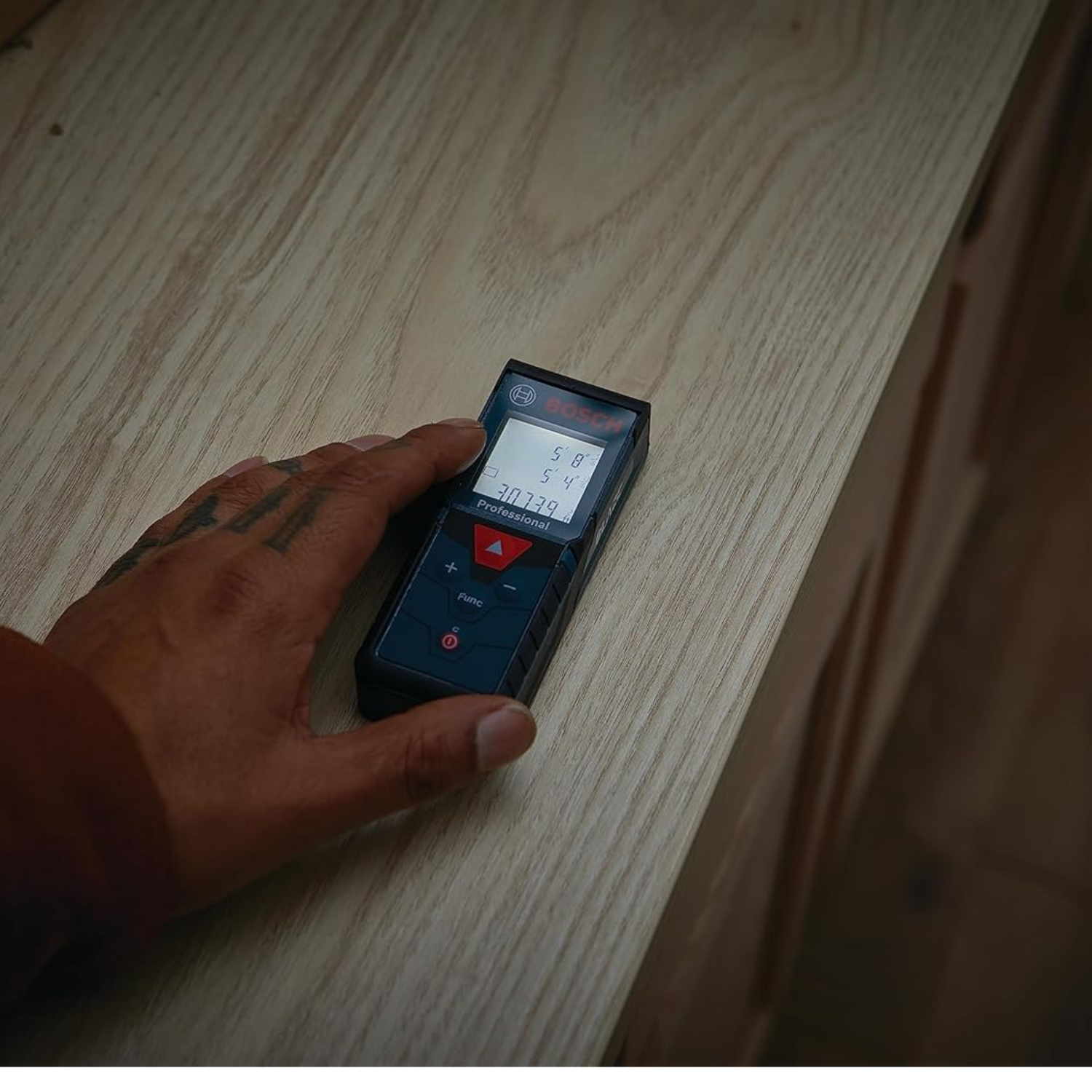 GLM165-40-Digital-Laser-Distance-Meter-Bosch-Professional-Accuracy