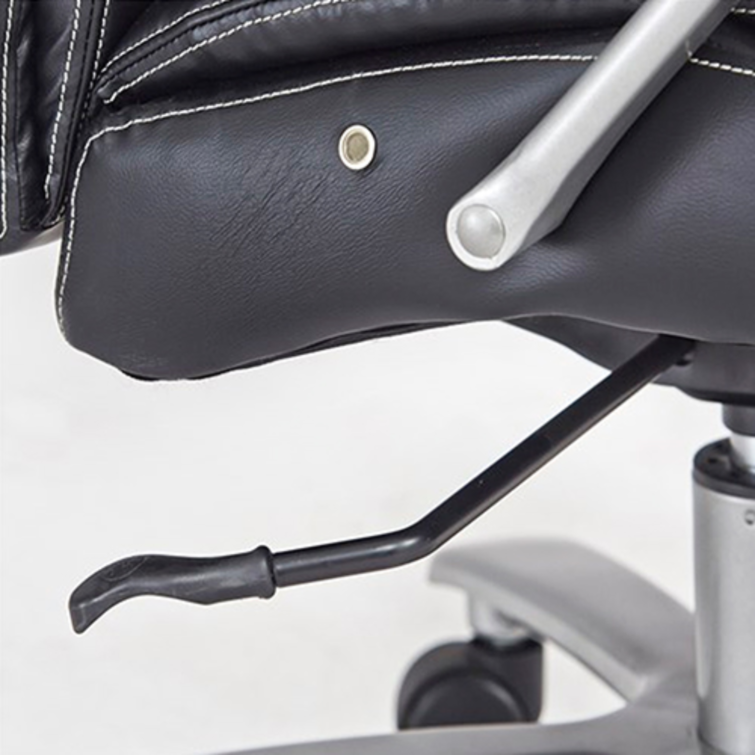 Heavy-Duty-Office-Chair-350-lb-Capacity-Safco-3504BL