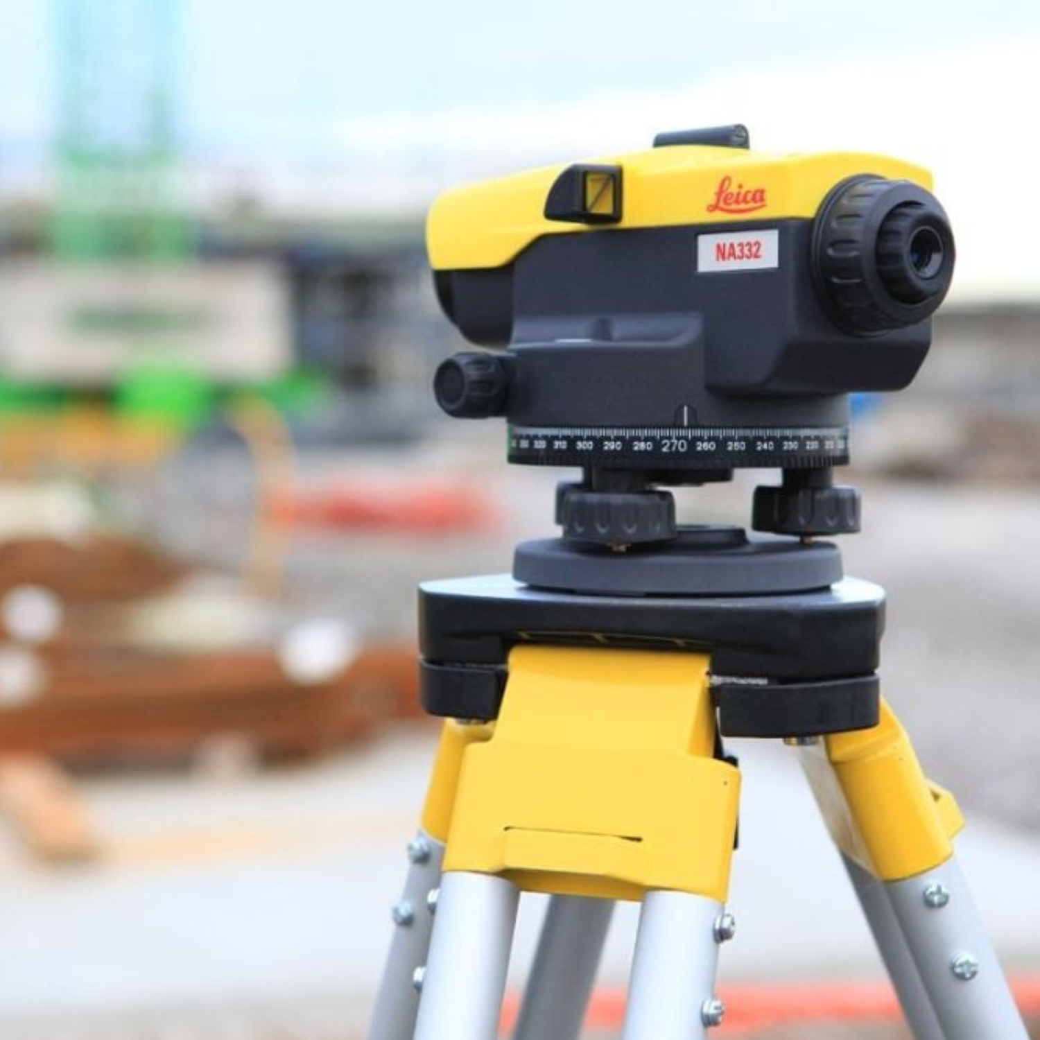Leica-NA332-32X-Automatic-Level-840383-for-Surveying