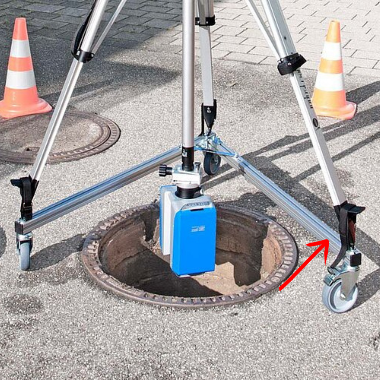 Nedo-660030-Heavy-Duty-Tripod-Dolly