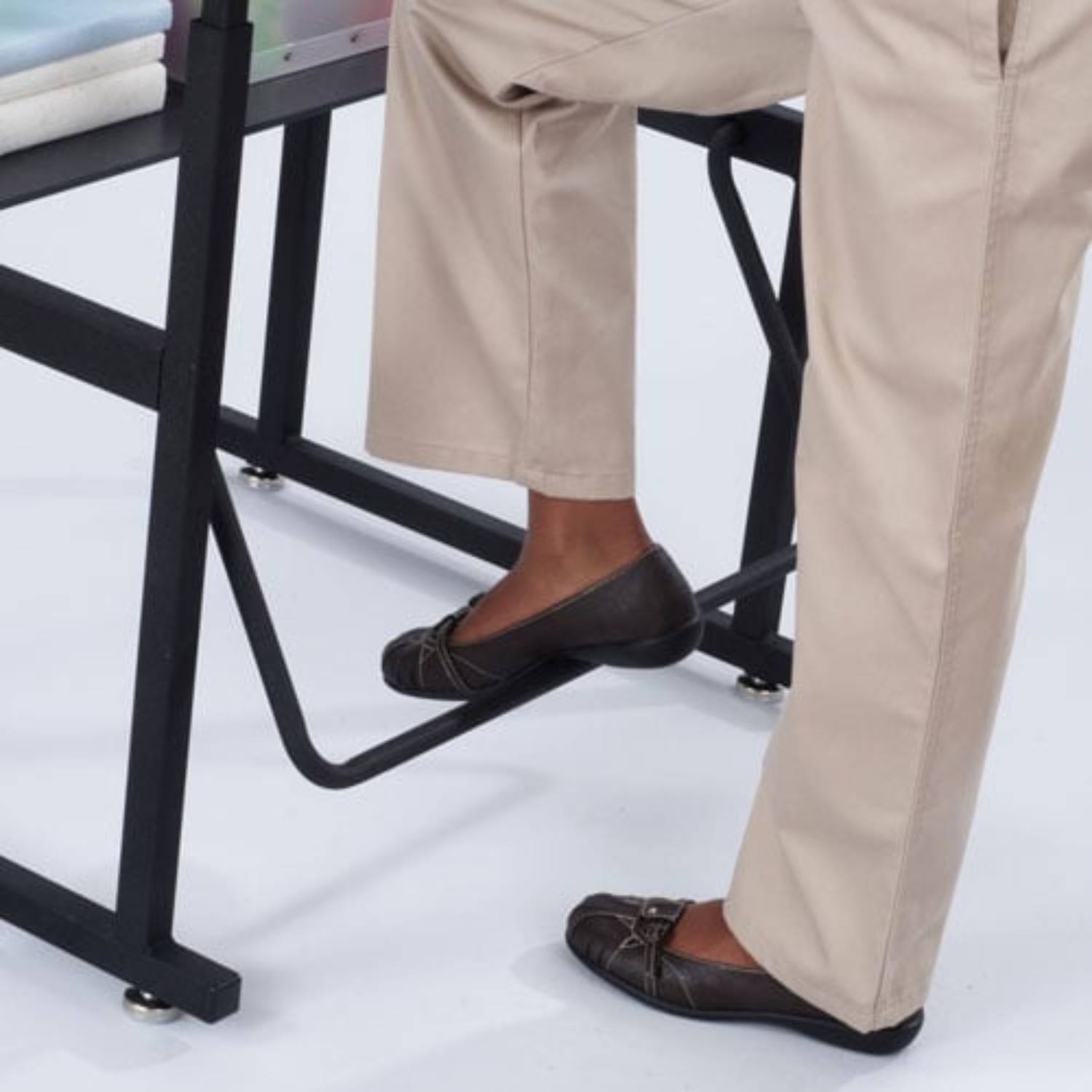 Safco-Height-Adjustable-Desk-Gray-Premium-Top-28-inch-by-20-inch-with-integrated-storage